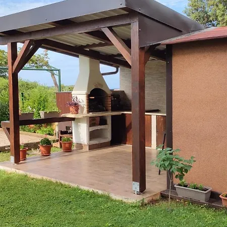Guest house Mia Vinkuran